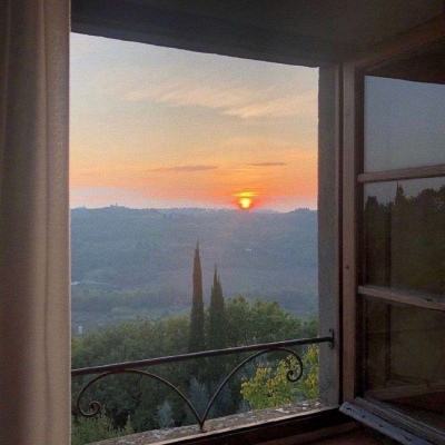 微博-随时随地发现新鲜事